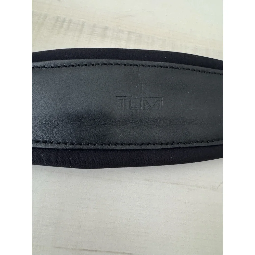 TUMI Alpha Leather Messenger Briefcase Laptop Bag 96141D4 Black